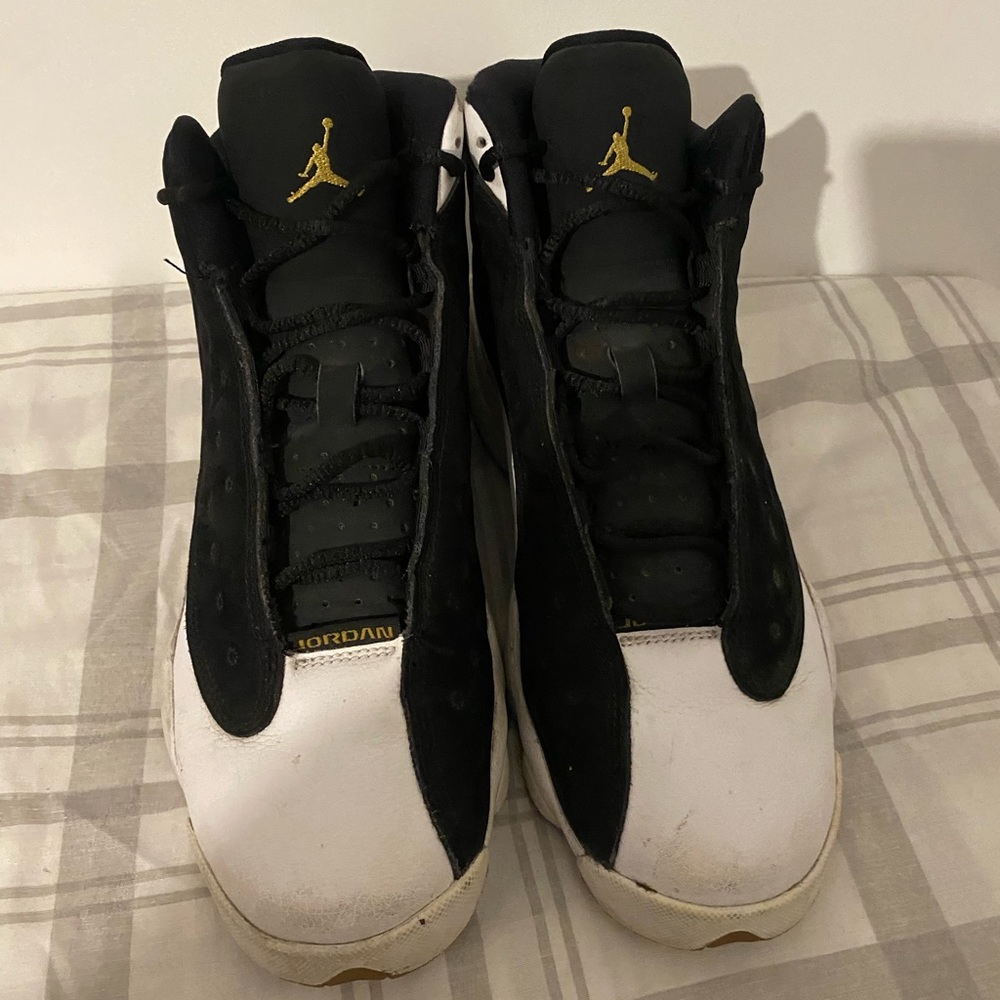 No box and used but clean able